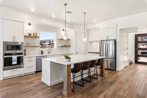 Coral Canyon Entourage by RedAwning