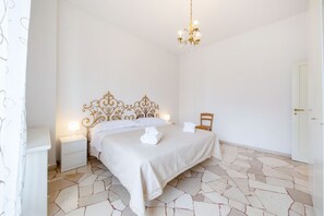 2 Schlafzimmer, Bügeleisen/Bügelbrett, WLAN