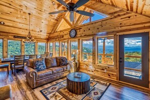 Smart TV, fireplace, DVD player