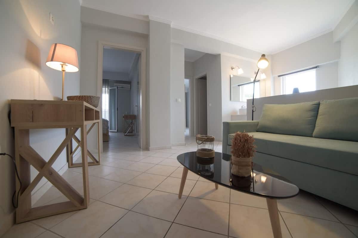 Familienapartment | 2 Schlafzimmer, hochwertige Bettwaren, Zimmersafe, individuell dekoriert