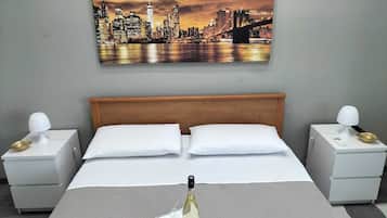 1 chambre, fer et planche Ă repasser, Wi-Fi, draps fournis