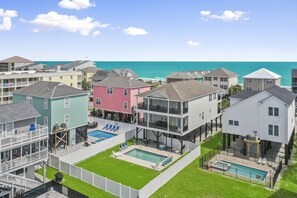 Exterior - Awesome Views 7 Bedrooms Second Row (Garden City Beach)