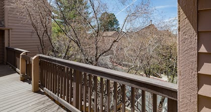 Treetop Overlook | Pool & HotTub - By FLC, Town, Trails&Golf - Ferringway#33