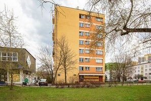 Exterior - Studio Grochowska Warsaw by Renters (Warsaw)