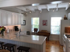 Fridge, microwave, oven, stovetop - Beautiful York Beach home with relaxing porch for gatherings (York)