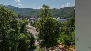 泳池