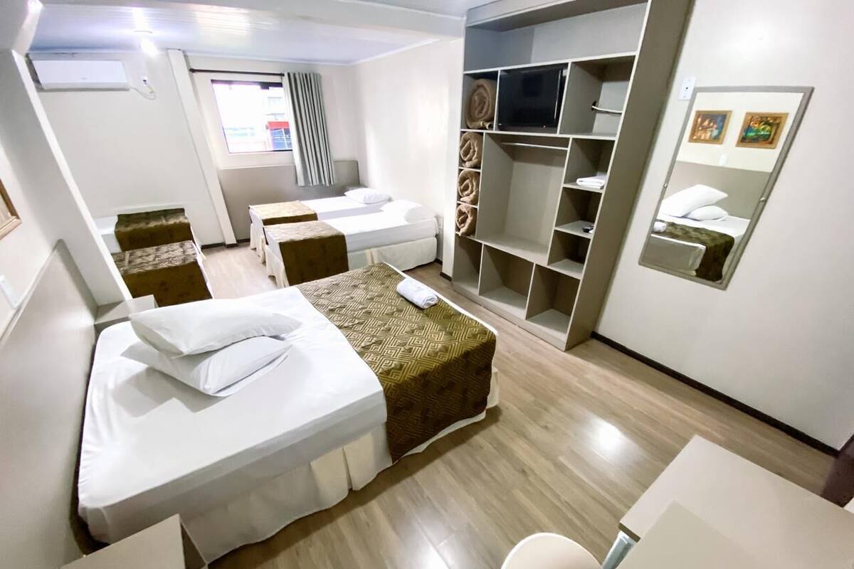 Superior Room | Desk, WiFi (free), bed sheets