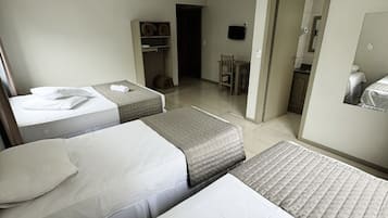 1 dormitorio, escritorio, wifi gratis y ropa de cama