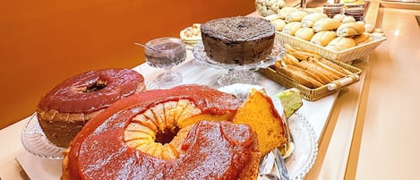 Gratis frukostbuffé varje dag
