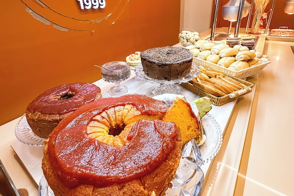 Petit déjeuner buffet compris tous les jours