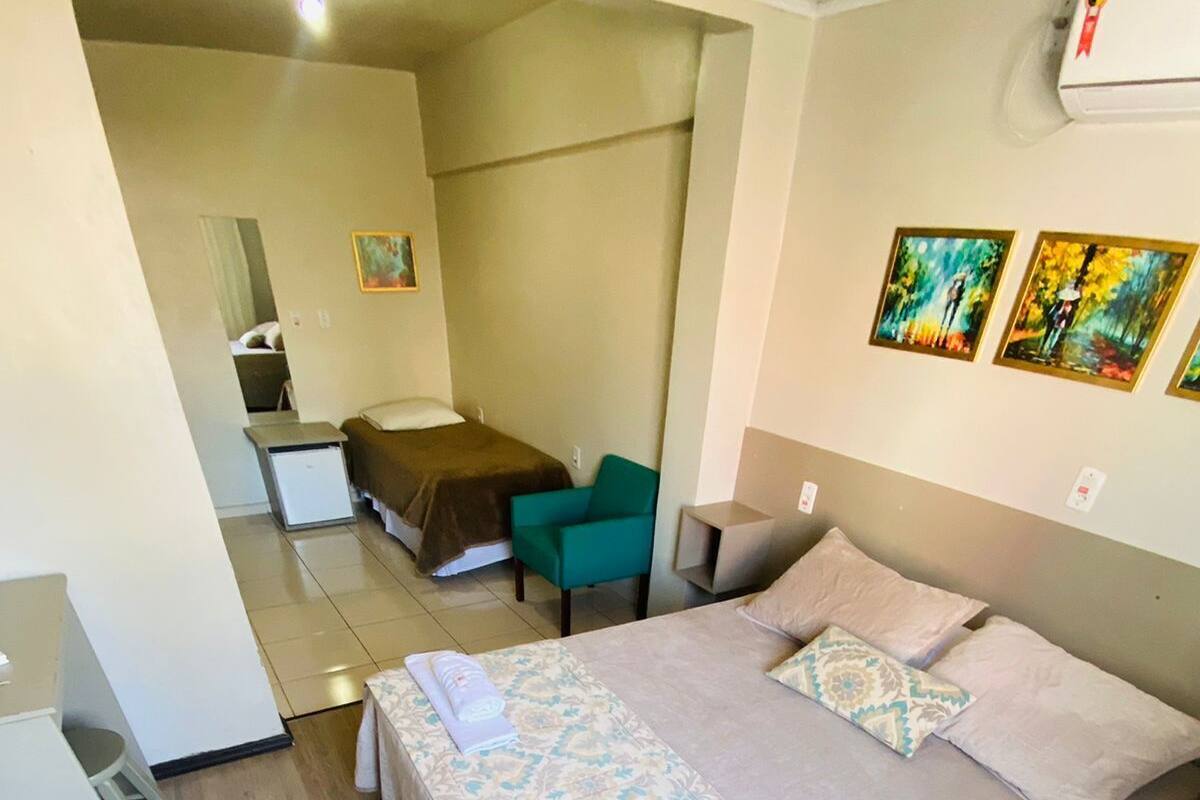 Deluxe Room | Desk, WiFi (free), bed sheets