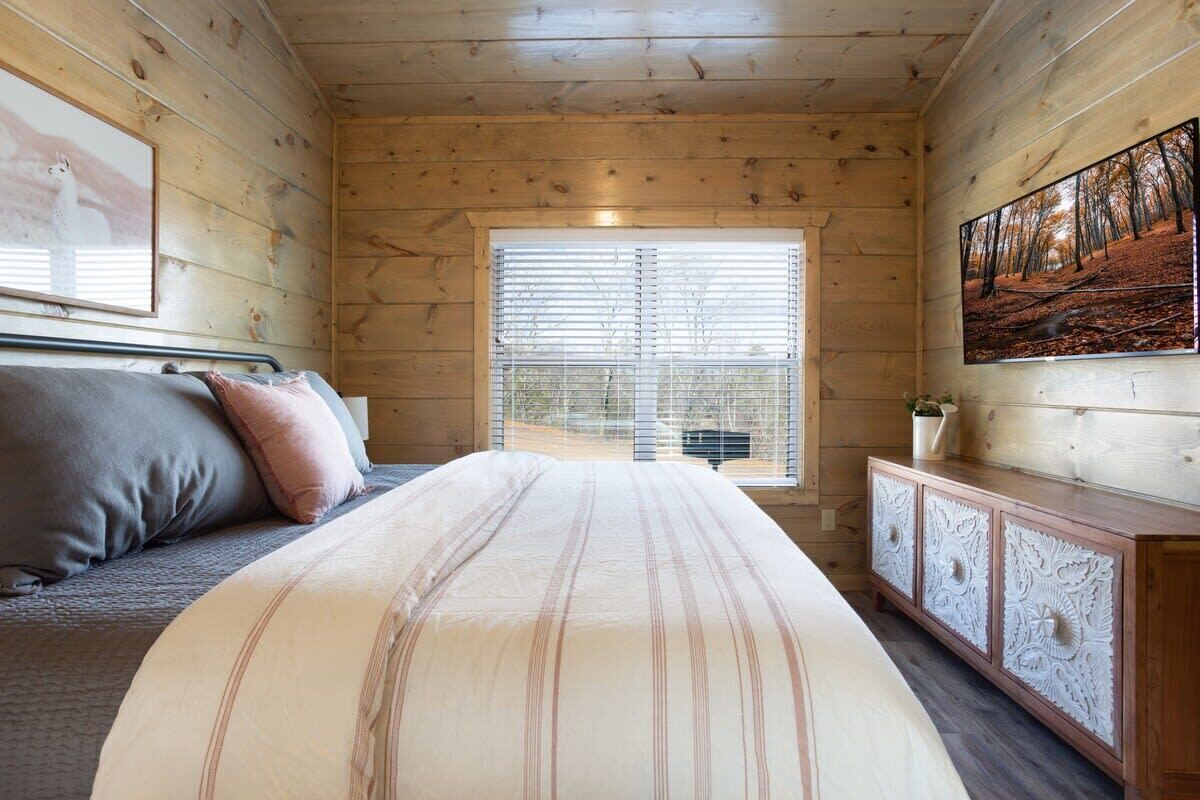 1 chambre, fer et planche à repasser, Wi-Fi, draps fournis