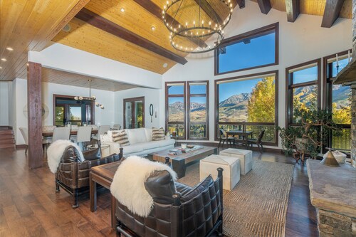 Evergreen | A Serene Alpine Escape on Telluride Golf Course