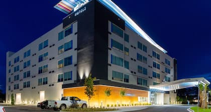 Aloft Savannah Airport