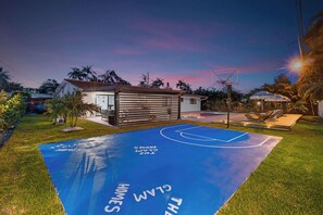 Exterior - Casa Tua | Top Location | Outdoor Grill | Fire Pit (Miami)