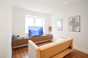 TV, offices