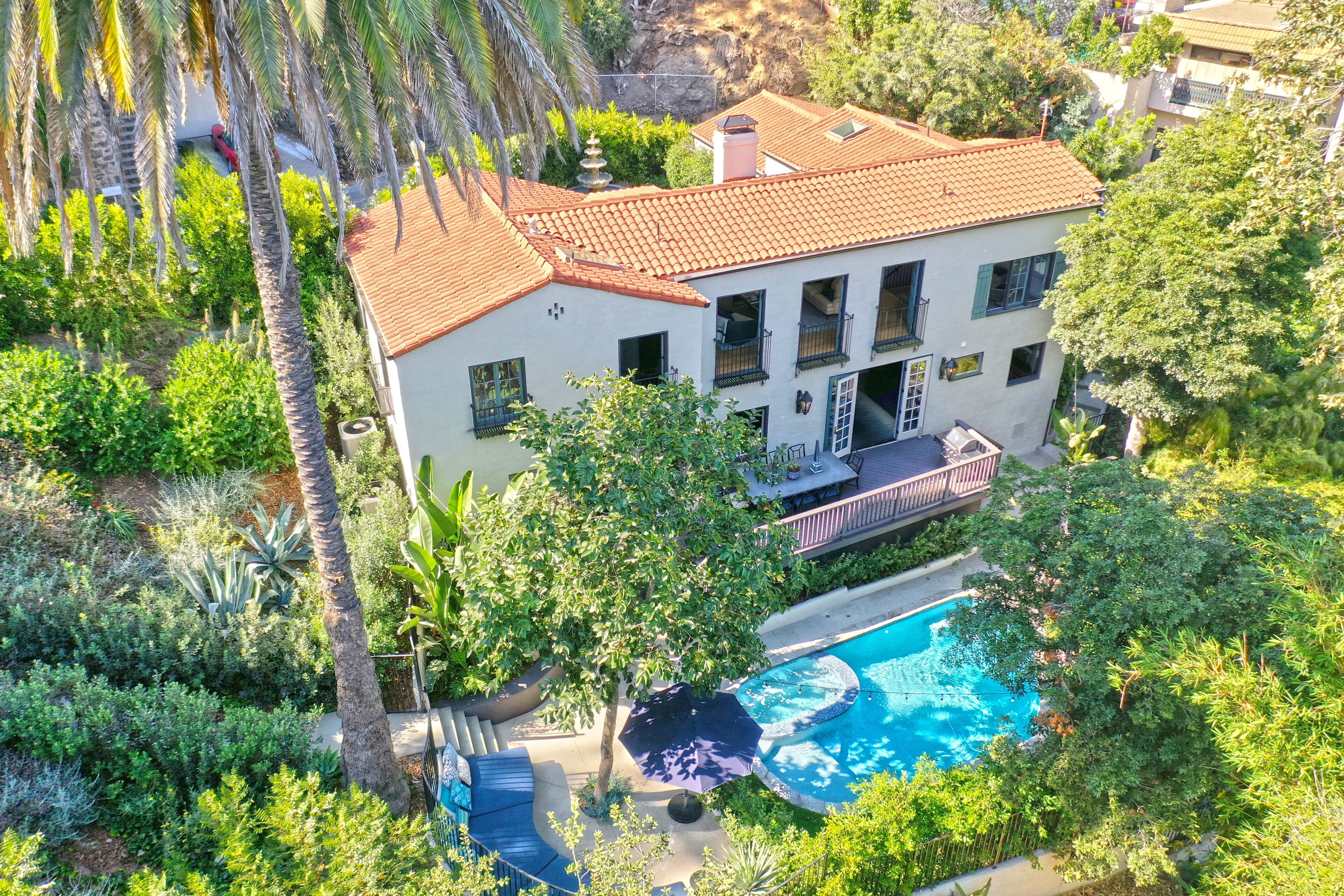 Designer Estate with Pool under Hollywood Sign