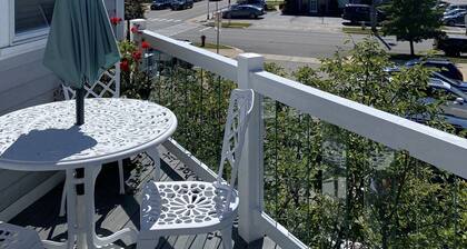 Darling Two Bedroom Condo Downtown Harbor Springs