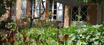 Large bedroom (3 + 1 baby ) & Dining area in a country village - 