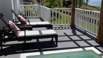 Apartment | 1 bedroom, in-room safe, iron/ironing board, free WiFi