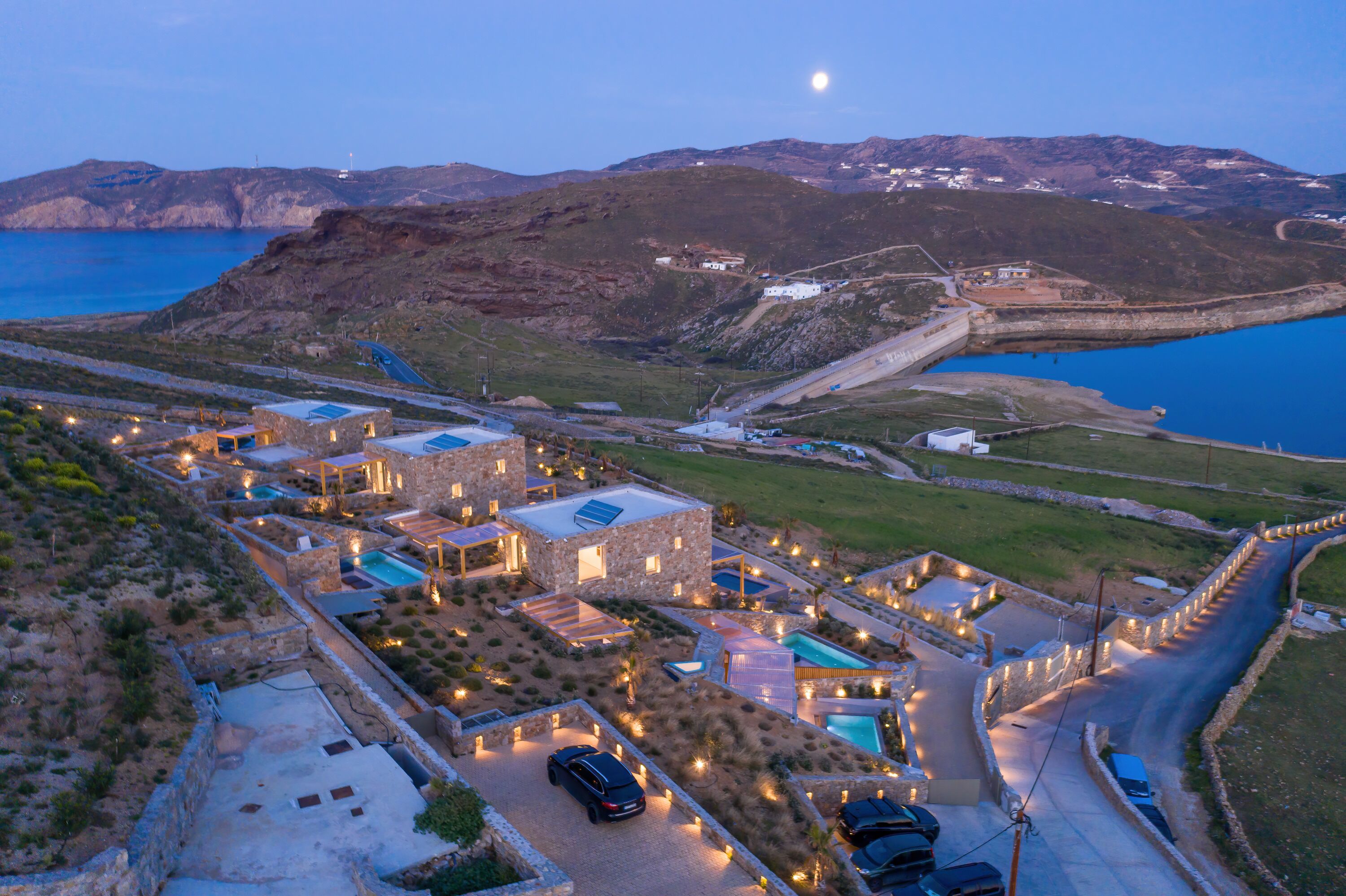 Photo - Panormos Bay Suites