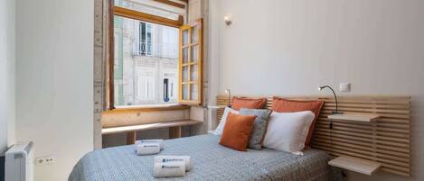 1 soverom, strykejern/-brett, wi-fi og sengetøy