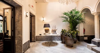 Casa CĂĄnovas Boutique Hotel
