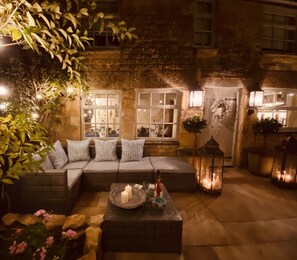 Interior - Stunning Interior designed cottage (Chipping Campden)