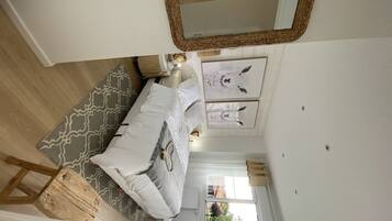 3 bedrooms, iron/ironing board