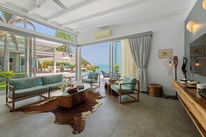 TV connectée, jeux vidéo, vidéothèque