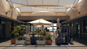 Outdoor dining - Fantastic apartment first line VR-PN (Okeanos) (Granadilla)