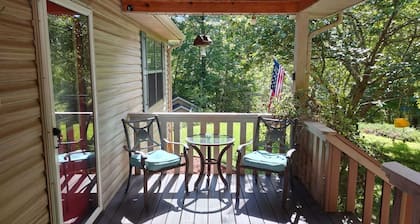 A Cabin to go by yourself, to take your partner, or to enjoy it with the family
