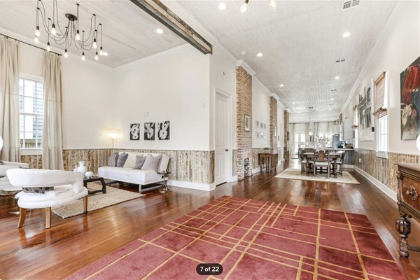 Bienvenue to Maison Favorite!