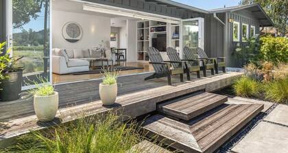 Private Vineyard Haven with Pool, Hot Tub and Tastings Included