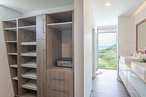 Interior - Luxury Villa #10 Private Pool, Oceanview, & Complimentary Concierge Services (Playa Hermosa)