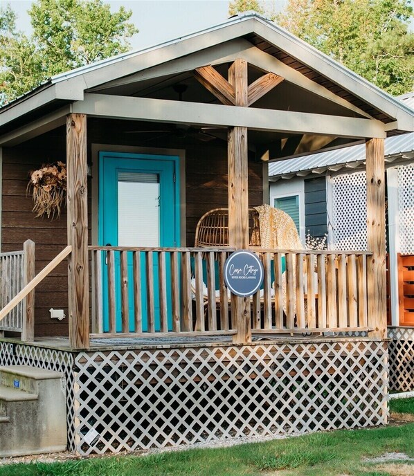 Exterior - Coosa Cottage at River Rocks Landing (Gadsden)