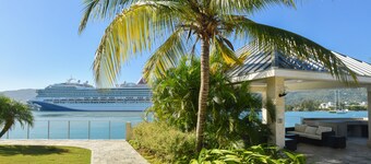 Townhouse Villa w/staff, gated community, gym, pool, beach access
