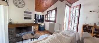Cosy apartment, terrace, parking and ski room
