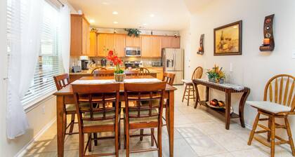 Super COZY 4 bdr home w beautiful gazebo terrace!!