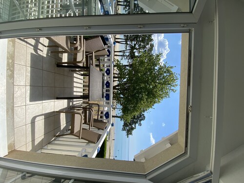 Exceptional sea view apartment