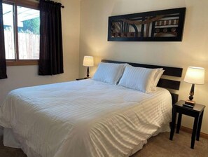 1 chambre, bureau, fer et planche à repasser, Wi-Fi gratuit