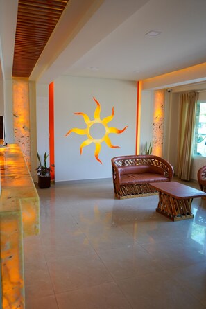 Quầy tiếp tân