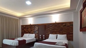 Unclassified image, 3 of 41, button - Framfor inn (Chetumal)