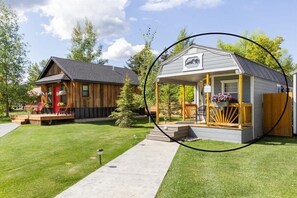 Exterior - Teton Tiny Home- halfway between Targhee & JHMR (Victor)