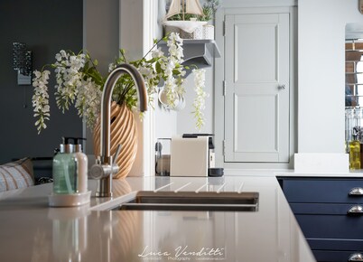 3 bedroom beachfront apartment on stunning Findhorn Bay.