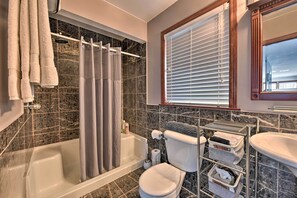Free toiletries, hair dryer, towels