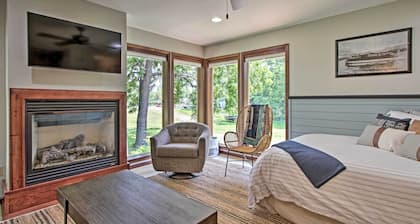 Pet-Friendly Wabasha Studio: Boat, Ski & Explore!