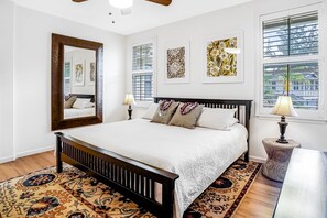 2 habitaciones, tabla de planchar con plancha, internet y ropa de cama 