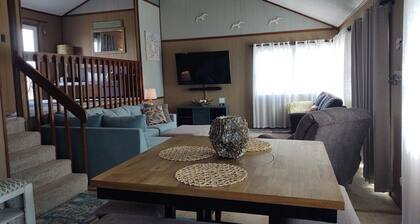 3 MIN. WALK TO THE BEACH! South Nags Head