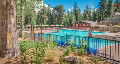 Friendly Home with Fast WiFi, and Gas Fireplace